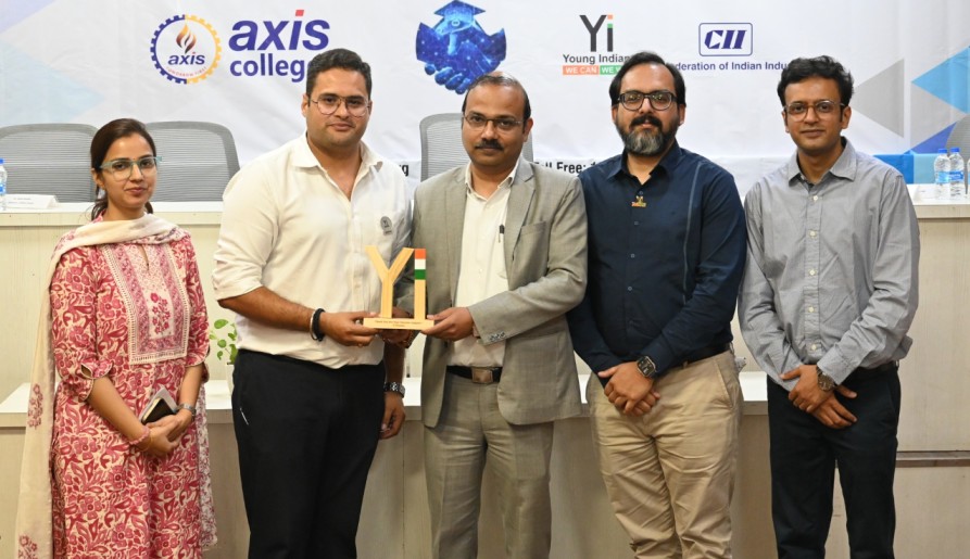 Axis Institute of Higher Education Signs MoU with Young Indians (Yi) Kanpur Chapter